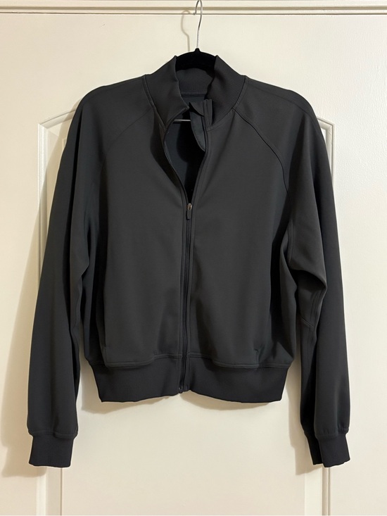 lululemon athletica Jackets & Blazers - Lululemon Wunder Train Twill Track Jacket in Graphite Gray size 6